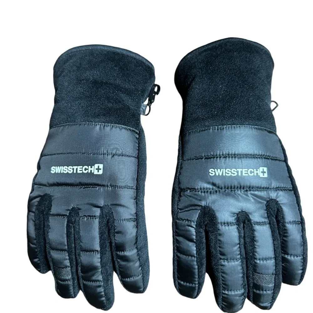 Swiss Tech Ultra Warm Outdoor Black Gloves, S/M